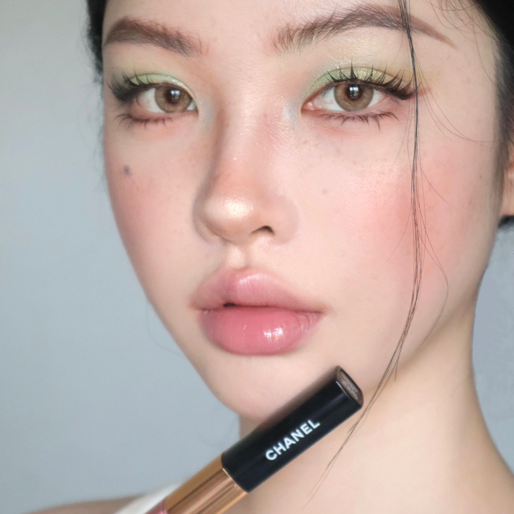 Eyes makeup reference 1